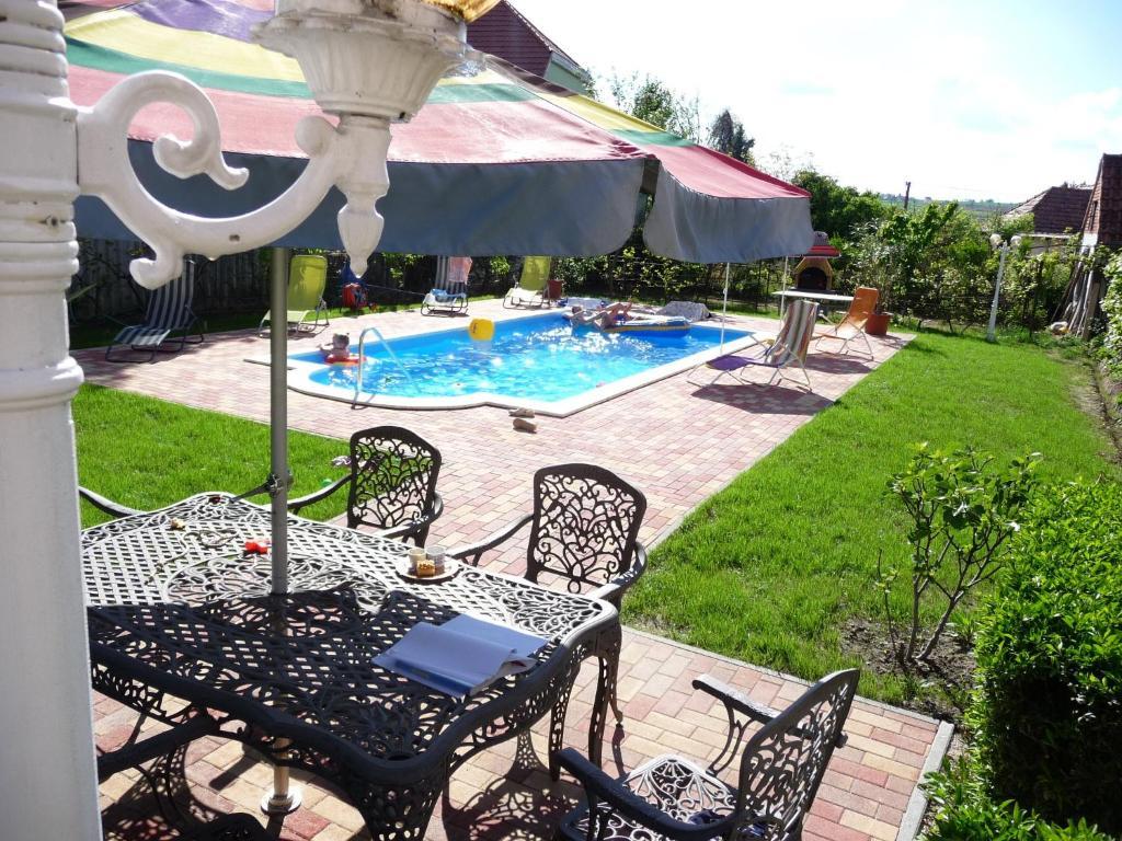 Joker Villa Apartmanhaus ヘーヴィーズ 部屋 写真
